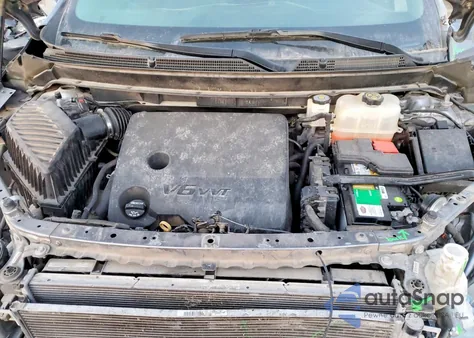 2019 Buick Enclave Essence z USA, uszkodzony, nr VIN 5GAEVAKW5KJ285551